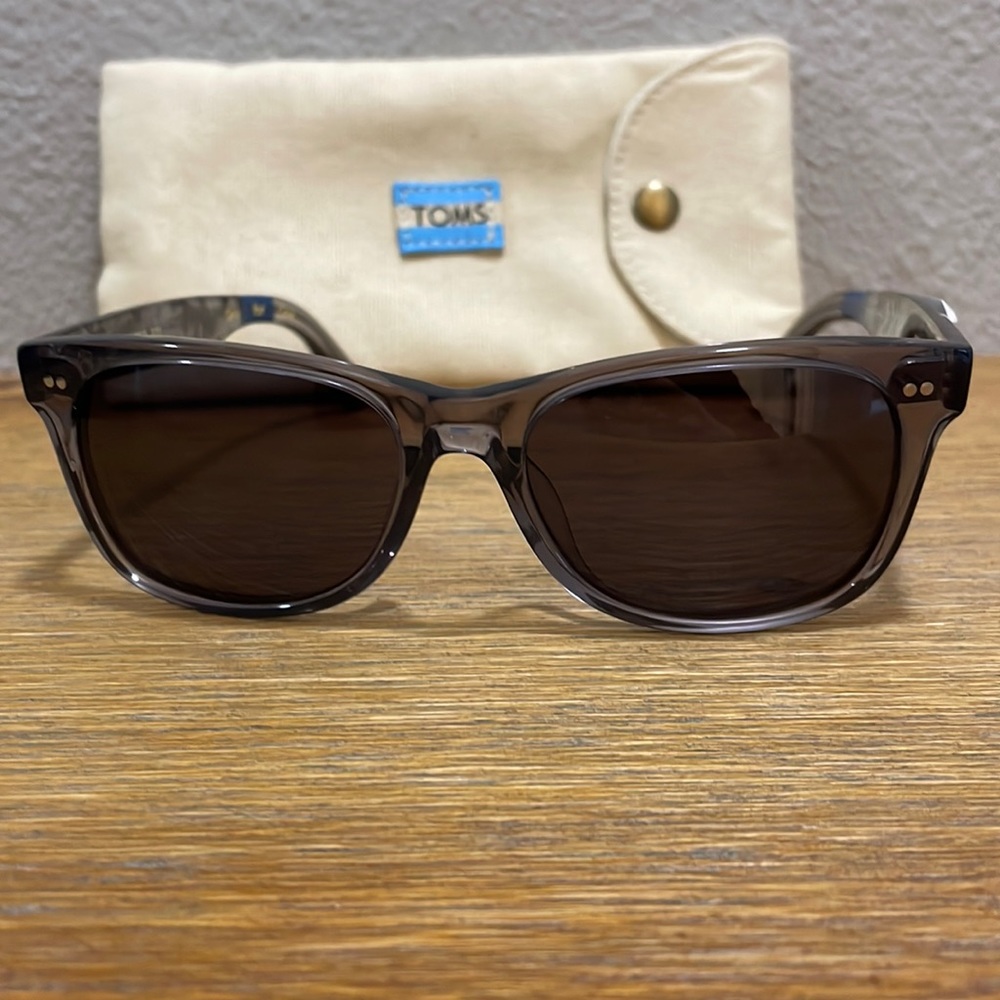 TOMS Beachmaster 301 Sunglasses